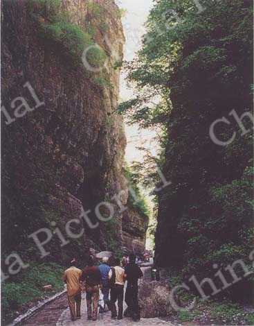 
Baili Gorge at Yesanpo.
